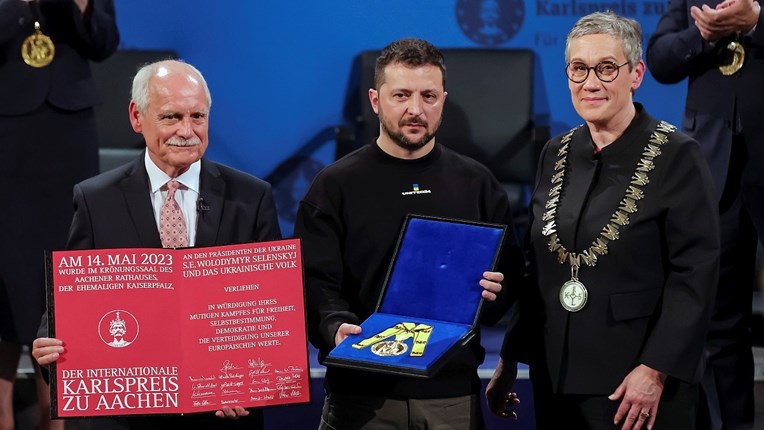 Zelenski primio prestižnu njemačku nagradu: "Ukrajinci će uvijek činiti Europu jačom"