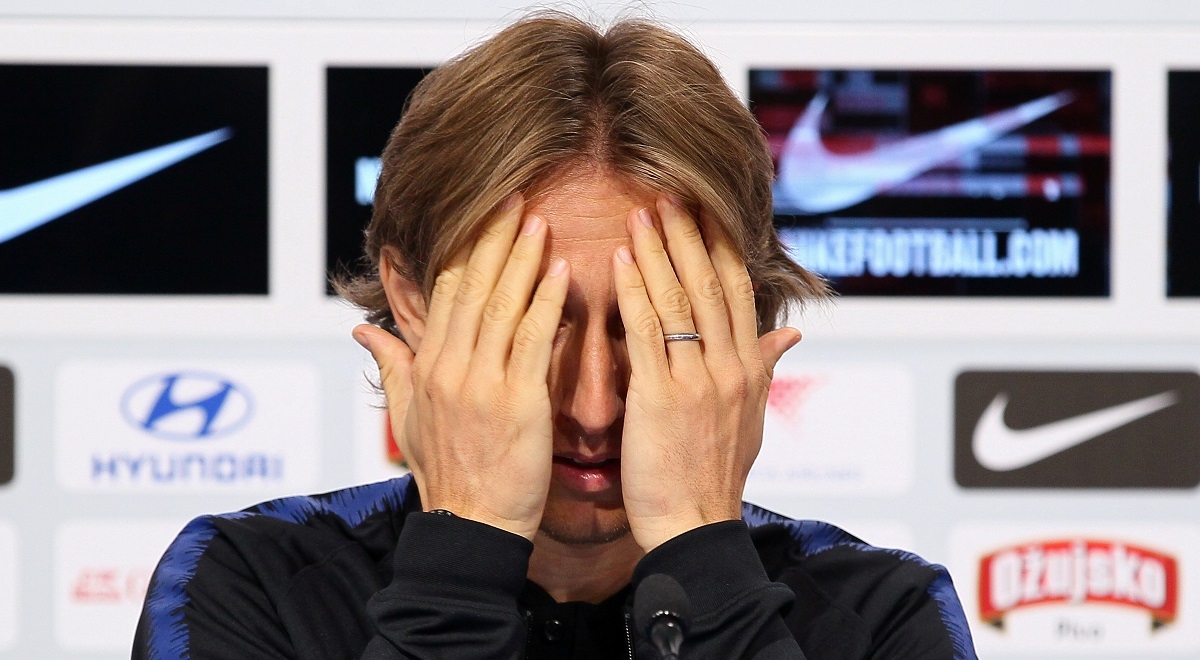 Modrić se rasplakao zbog geste bivših reprezentativaca. Suigrači mu pljeskali