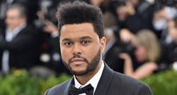 Pjevač The Weeknd ima potpuno novi look i izgleda neprepoznatljivo