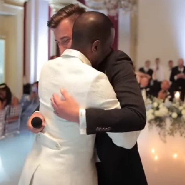 Mladi gej par imao glamurozno vjenčanje na Jadranu, objavili video sa svadbe