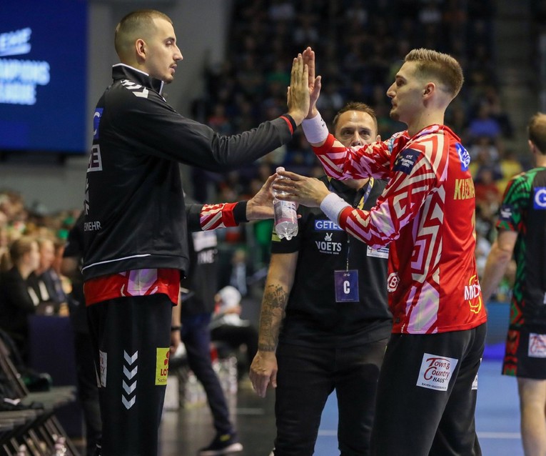 Mandić i Kuzmanović zaustavili Kiel