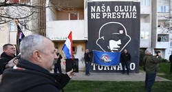 FOTO Navijači i veterani prosvjedovali protiv micanja murala s nacističkom kacigom