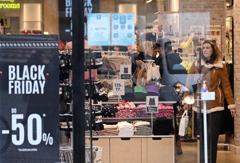 Hrvati na Black friday potrošili 106,8 milijuna eura, 5,5% više nego lani