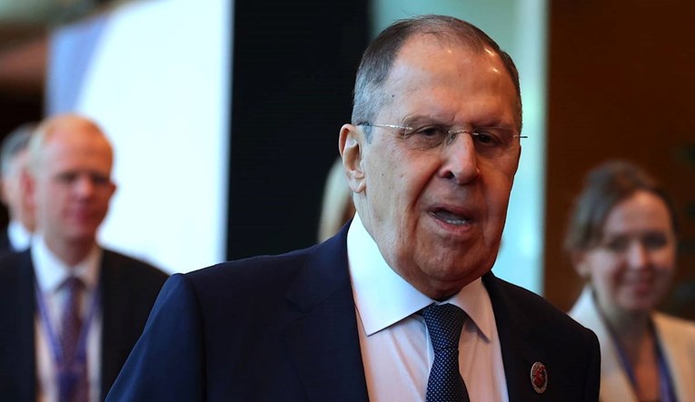 Šef diplomacije zemlje koja je napala Ukrajinu: Mi ćemo im dati sigurnosna jamstva