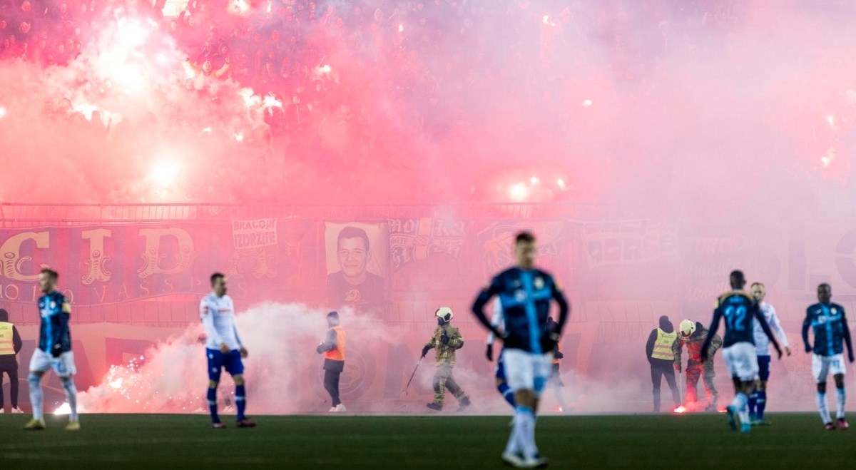 KRAJ] RIJEKA - HAJDUK 1:0 Rijeka preuzela prvo mjesto u SuperSport HNL-u  golom Jankovića u 63' - DALMACIJA DANAS