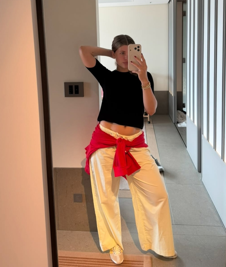 Adidas ima novi favorit među slavnima. Sofia Richie pokazala kako ga nositi