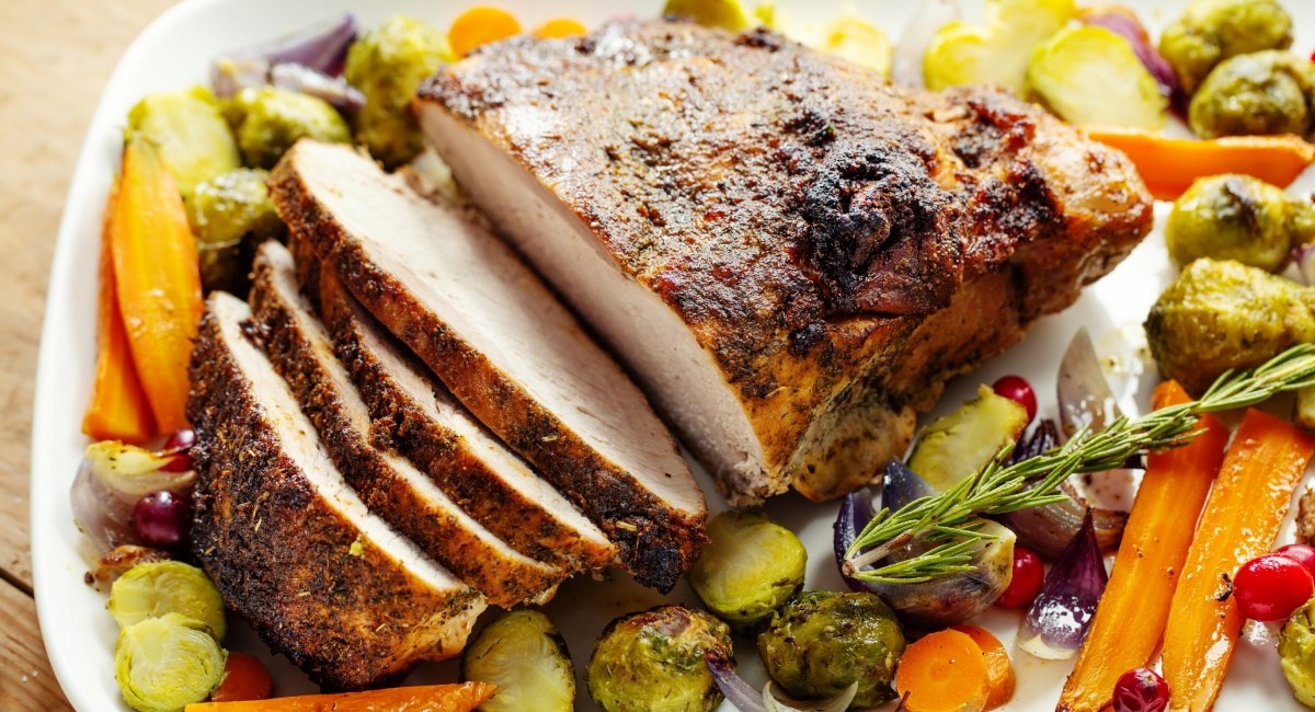 Meso iz pećnice vam uvijek ispadne presuho? Drugi put slijedite ove korake