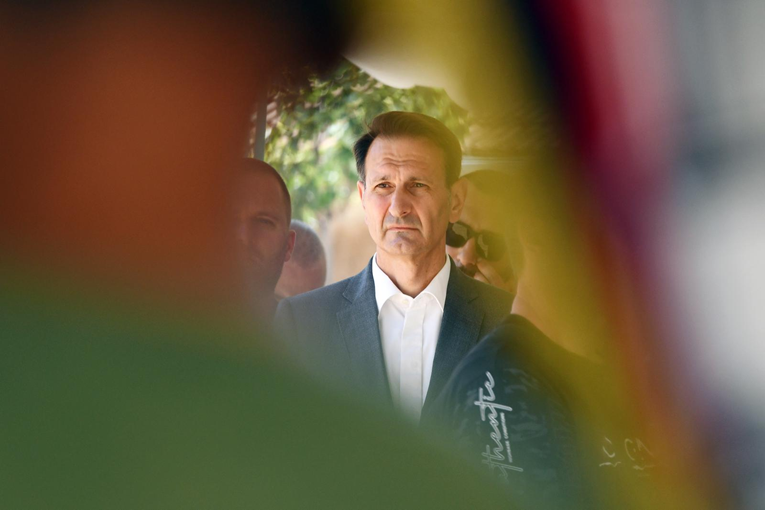 Miro Kovač: I Merkel su naši prijatelji Amerikanci prisluškivali. C'est la vie