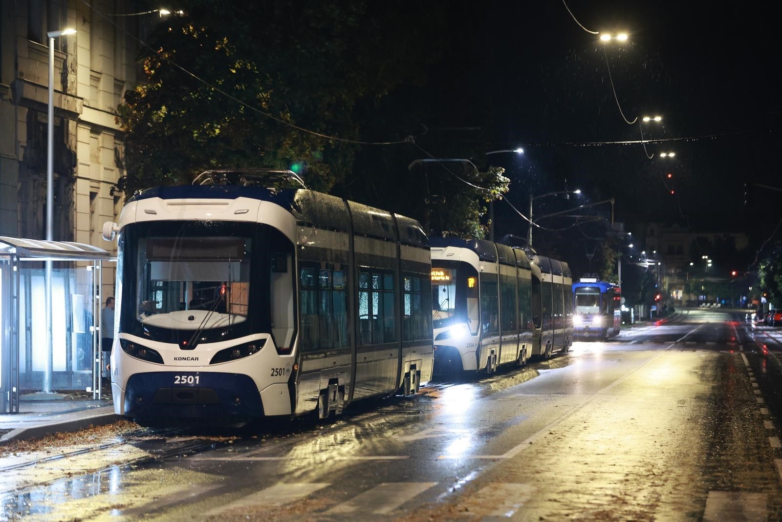 Osijek nakon oluje: Deseci intervencija, oštećenja i prekid tramvajskog prometa