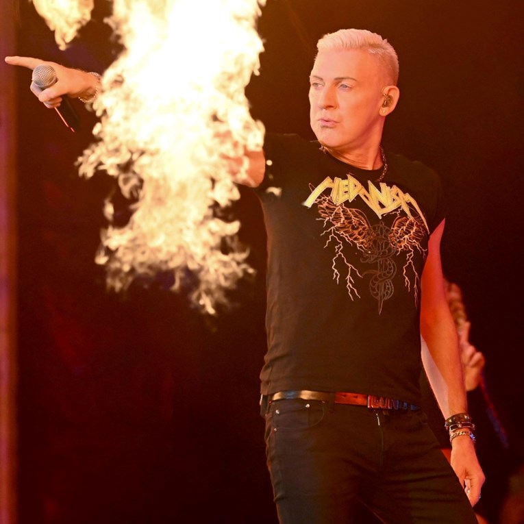 Vatra, laseri i light show: Scooter oduševio na Velesajmu