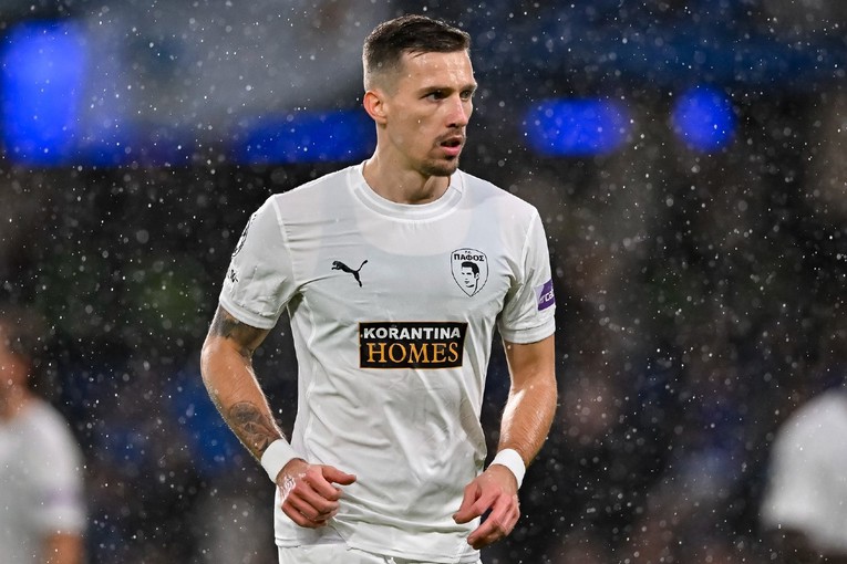 Oršić ostao bez trenera