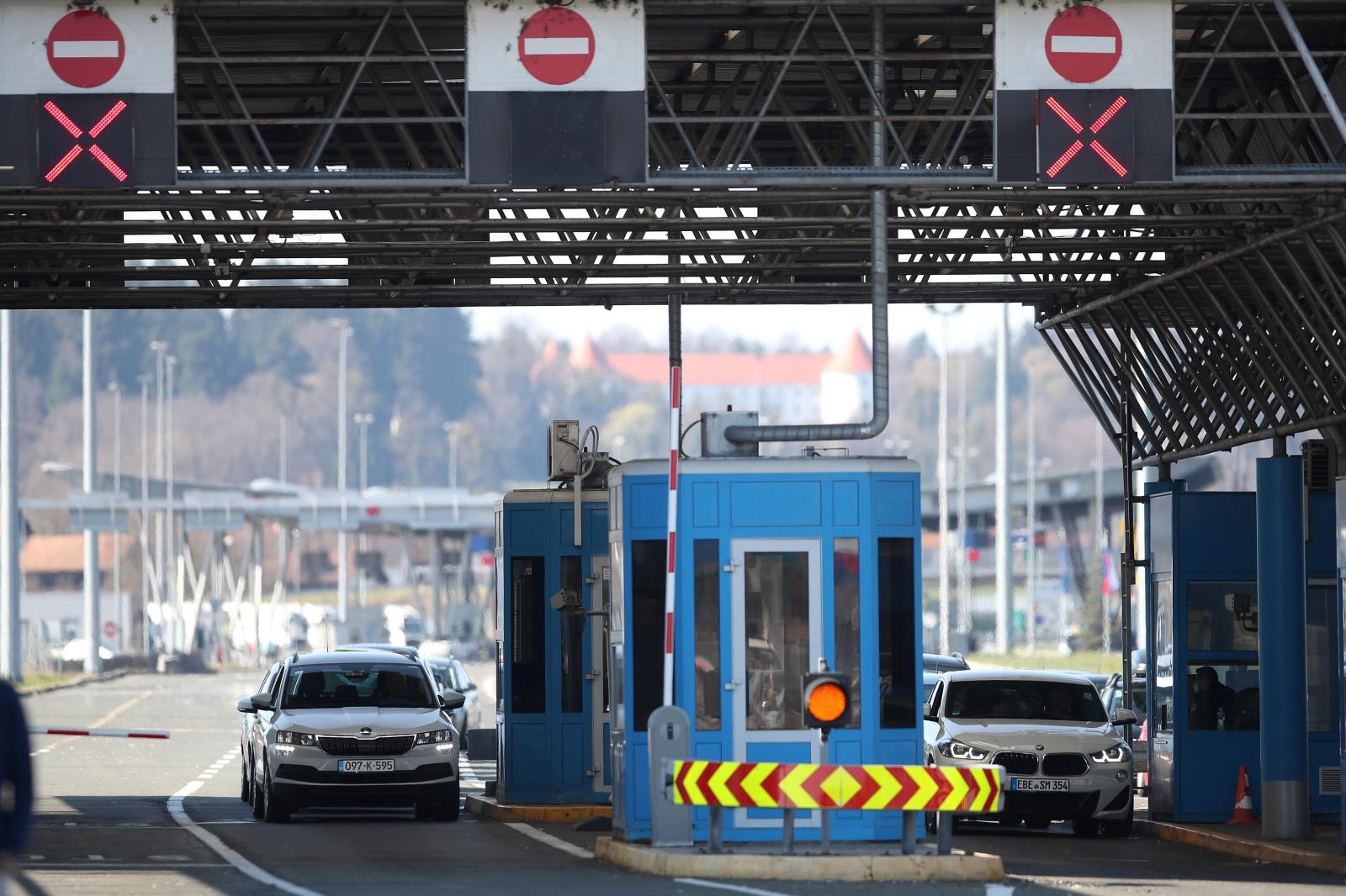 Stotine hrvatskih radnika ne mogu na posao u Sloveniju zbog novih mjera na granici