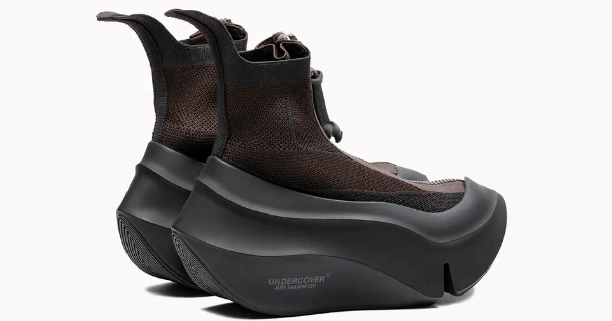 Cipele koje izgledaju kao čarape s ogromnim potplatom