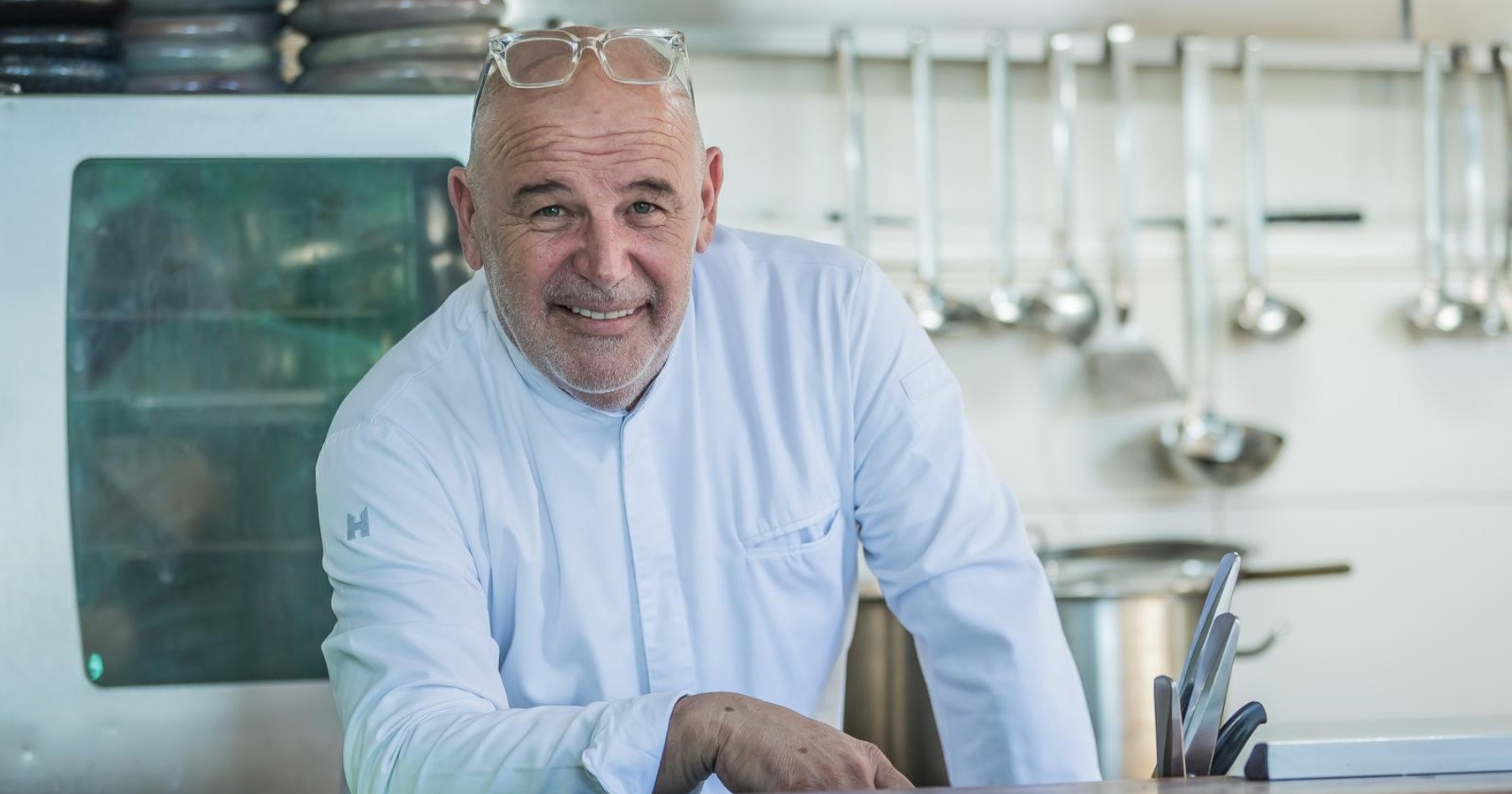 Nakon odlaska iz Dvora, chef Hrvoje Zirojević otvorio je vlastiti restoran u Splitu
