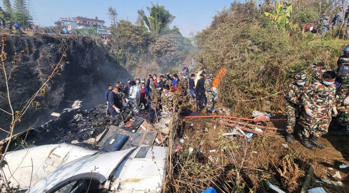 Broj poginulih u zrakoplovnoj nesreći u Nepalu narastao na 68