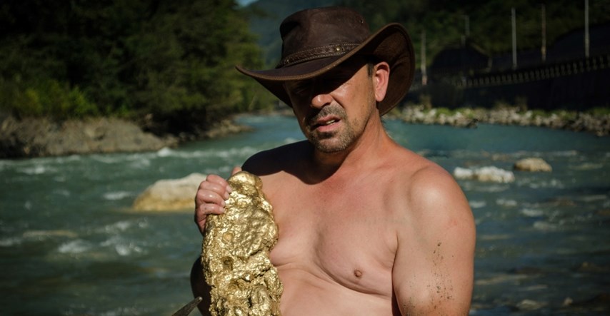 "Ovo se dogodi jednom u životu": Australac našao grumen zlata težak 2.6 kilograma