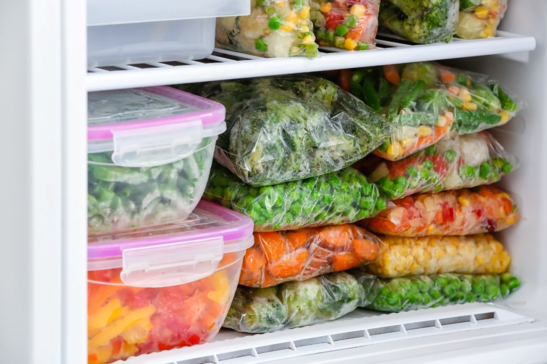 Smrznuto voće i povrće nerijetko je bolje od svježeg, a i jeftinije je. Evo zašto