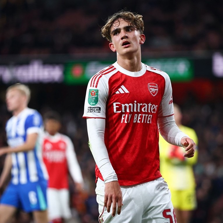 Arsenalovo čudo od djeteta (15) preskače pet generacija u reprezentaciji