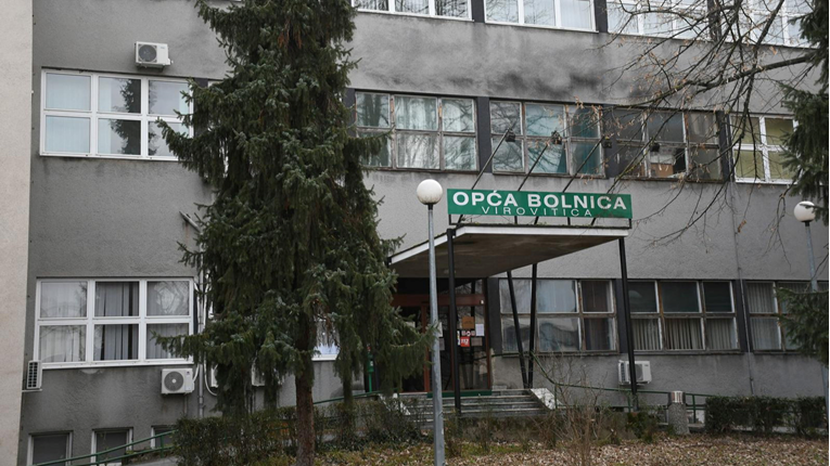 Detalji drame u bolnici u Virovitici: Počeo se bosti, ozlijedio liječnika i građanina