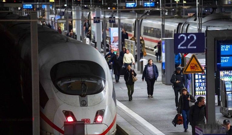 Njemačka vlada planira pomoći Deutsche Bahnu s oko 8,4 milijarde eura