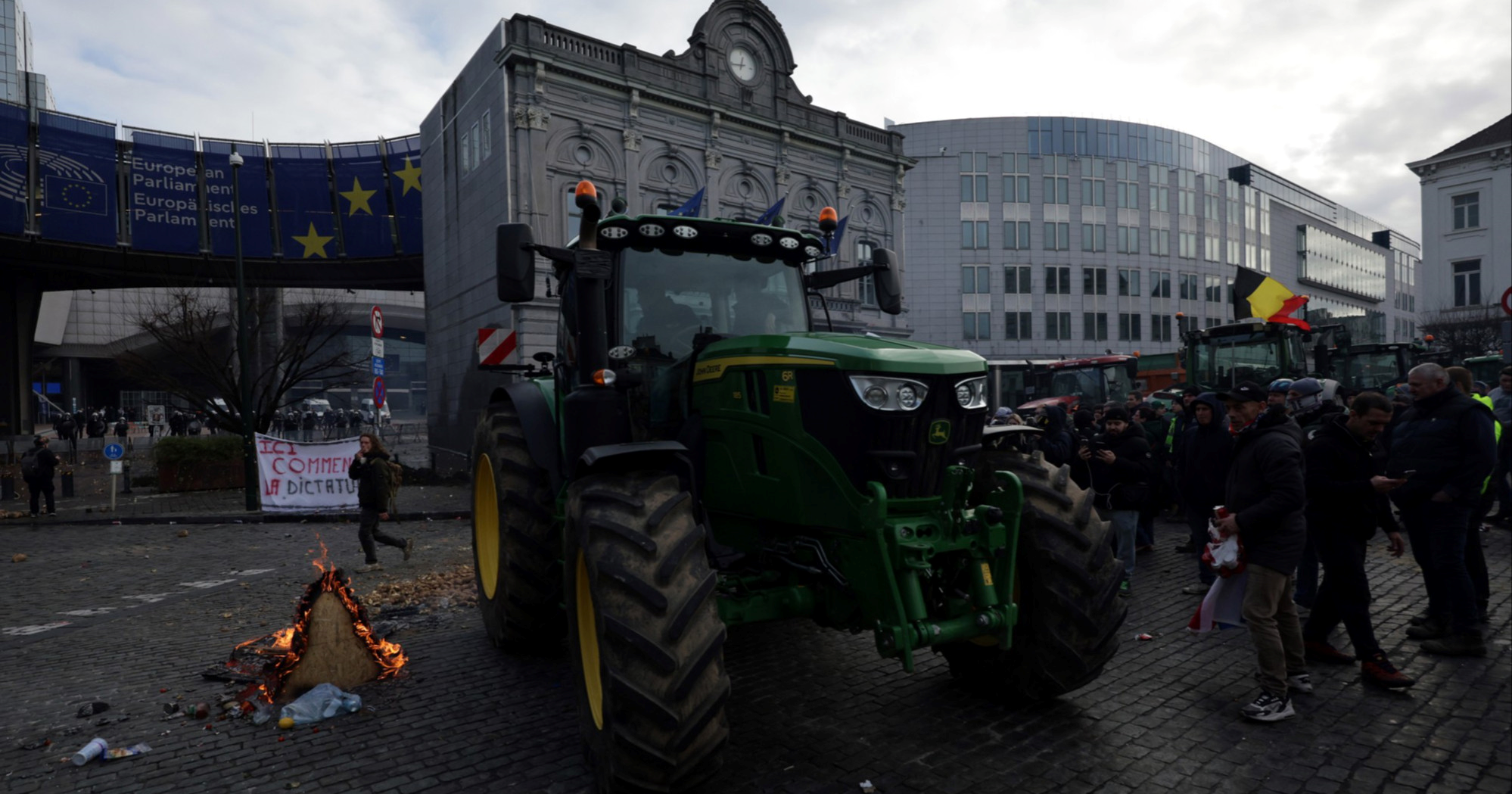 Hrvatski poljoprivrednici na prosvjedu u Bruxellesu: "Sigurnost hrane u EU je ugrožena"