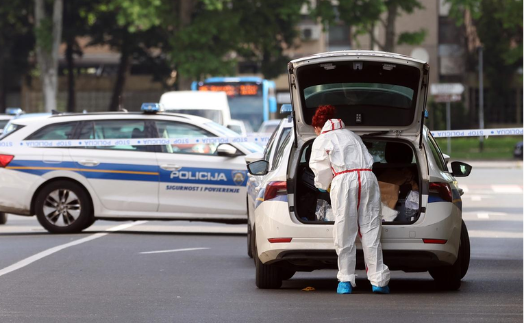 Žena pronađena mrtva u grupi migranata kod Topuskog. Policija: Nema tragova nasilja