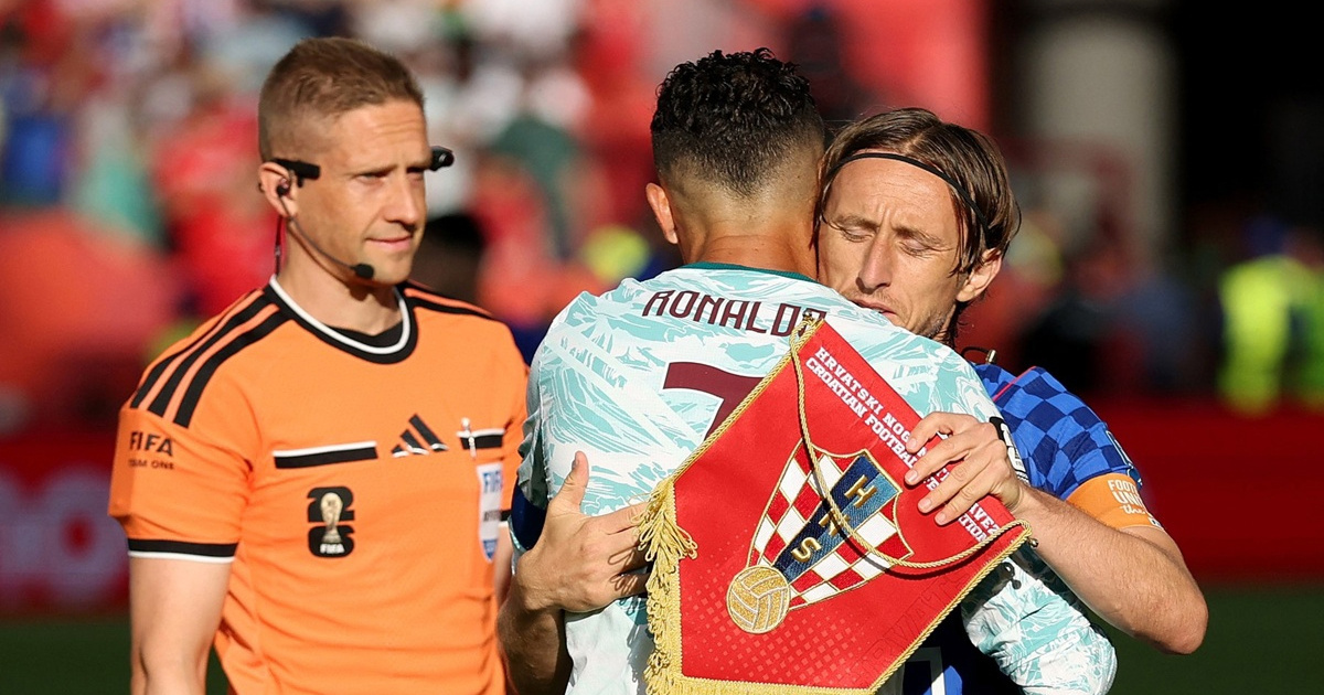 Modrić (40), Ronaldo (41) i sudac (38). Nastao je ovaj hit sa Svjetskog prvenstva