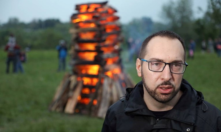 FOTO Tomašević na Trnjanskim kresovima: Slavimo oslobođenje Zagreba od ustaša