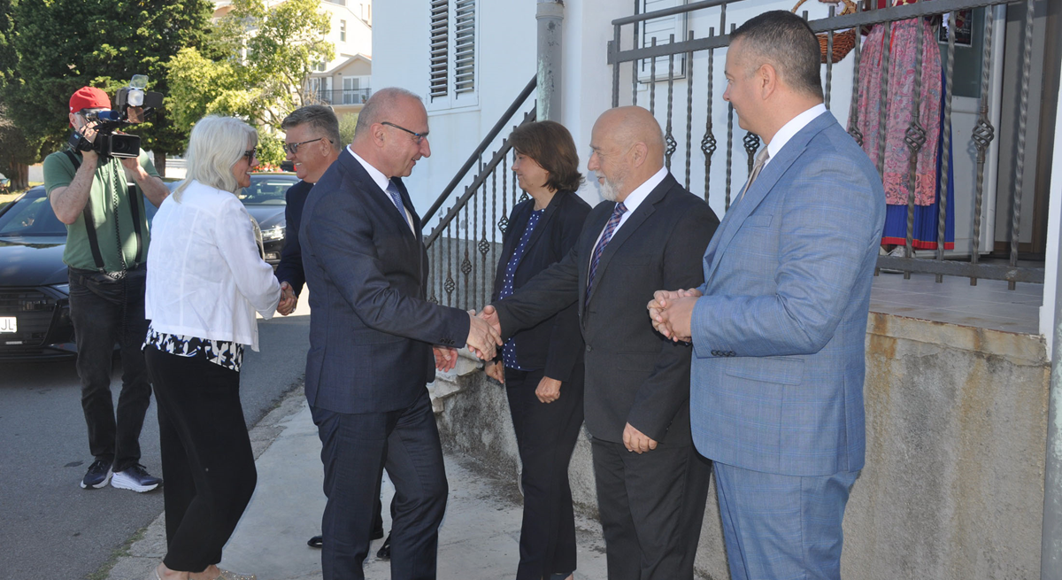 Grlić Radman: Želio sam posjetiti brod Jadran, ali nisam dobio dostojan odgovor