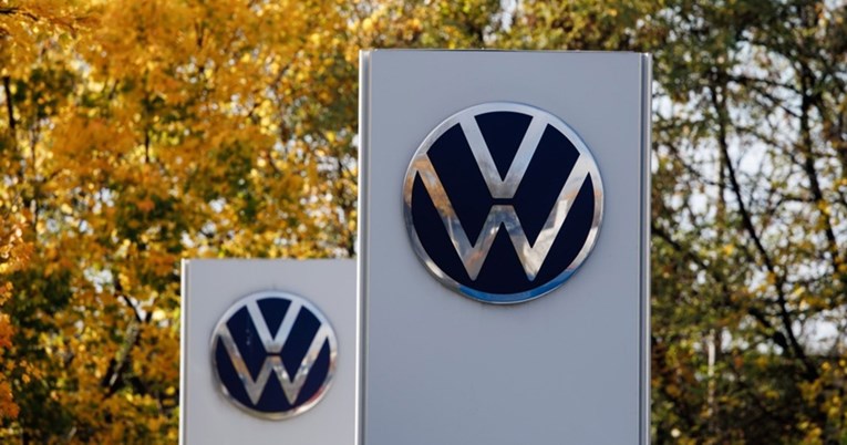 Volkswagen gubi milijarde eura zbog Porschea i Trumpovih carina