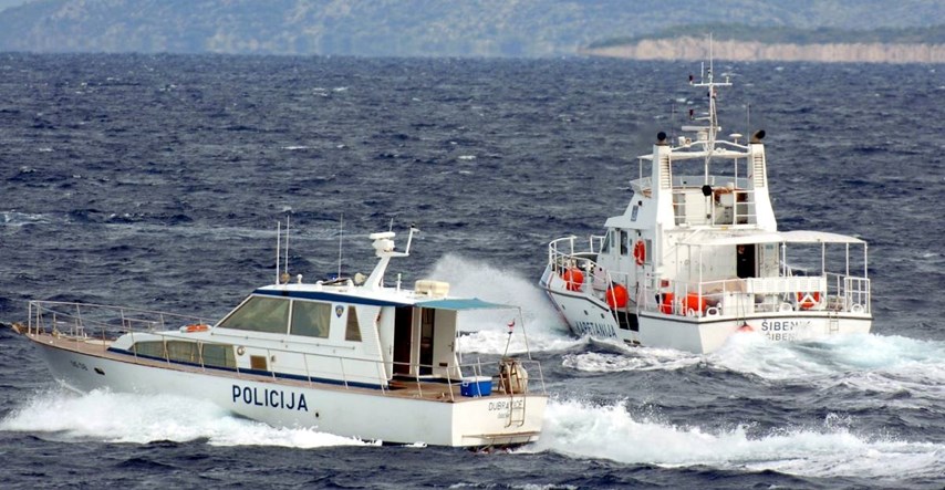Kod Makarske nestao ribar (81), isplovio je prema Hvaru. Krenula je potraga