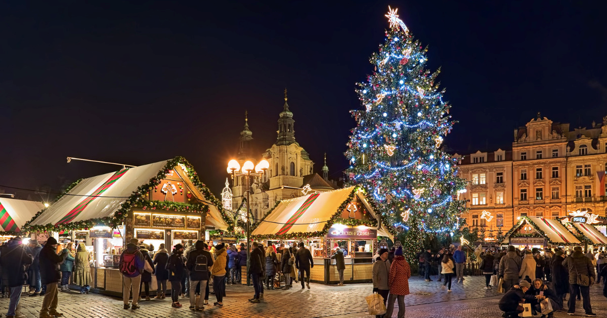 Proglašen najpovoljniji božićni sajam u Europi. Krigla piva košta 2.5 eura