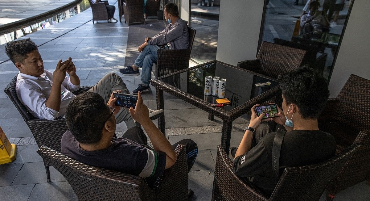 Glavni američki liječnik: Postoji veza između korištenja društvenih mreža i depresije