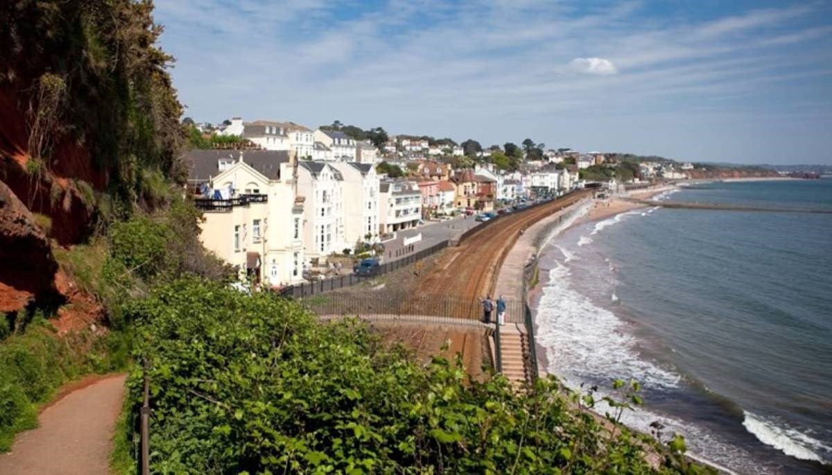 Tinejdžericu iz Ukrajine našli na plaži u Engleskoj, umrla je. Policija: Nije ubijena