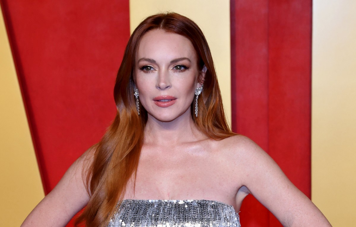 Glamurozan povratak Lindsay Lohan: baršun i kristali u glavnoj ulozi