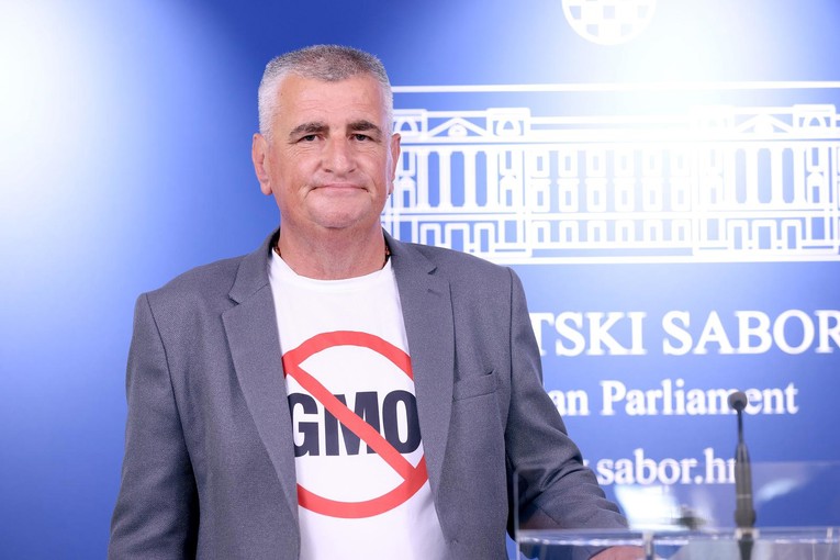 Sud pojasnio zašto je Bulj oslobođen optužbi oko covid-potvrda