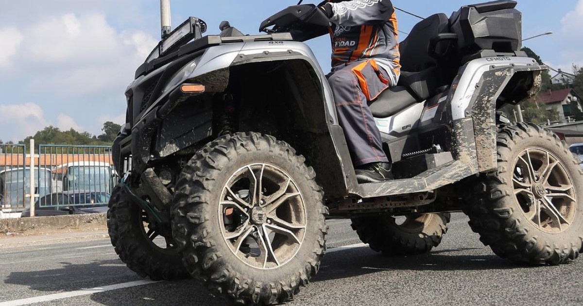 Muškarac poginuo na quadu na Viru