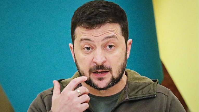 Zelenski: Svijet mora odgovoriti na ruske pokušaje prekida izvoza žita