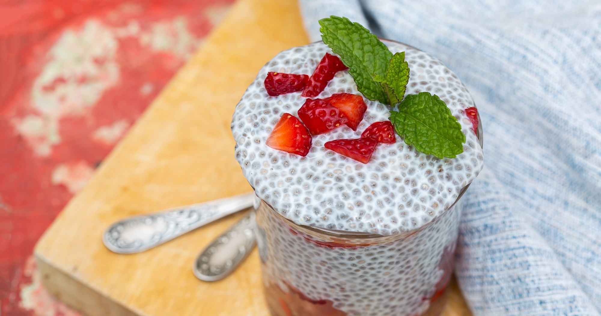Chia puding sa sezonskim voćem je top doručak: Imamo tri recepta