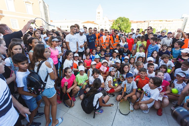 Djeca iz Karlovca i šest odraslih testirano na koronu. Bili su na turniru u Zadru