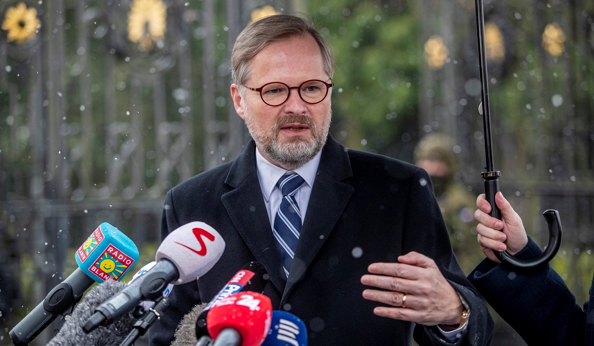 Češki premijer jednoglasno ponovno izabran za čelnika stranke
