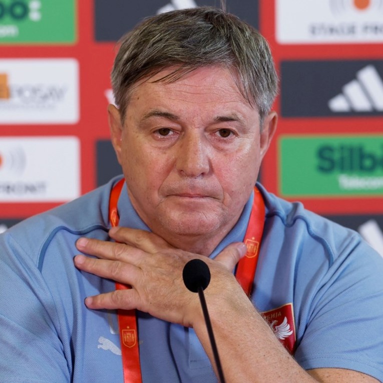 Piksi poludio na pitanje novinara prije Albanije: Nisi normalan jer to pitaš