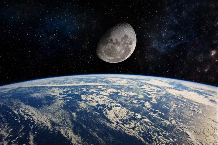 Zemljina atmosfera milijardama godina "curi" na Mjesec