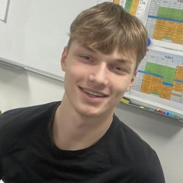 Mladi poljski nogometaš u teškom stanju nakon nesreće. Sestra mu je poginula