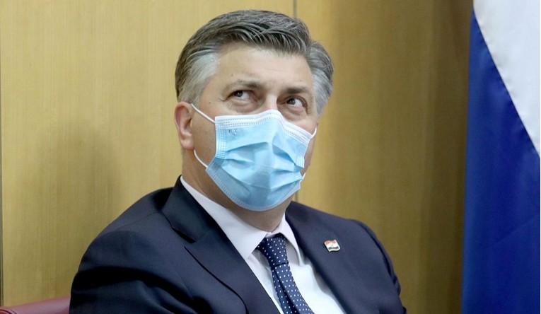 Plenković: Laž je da su ljudi ostajali bez lijekova
