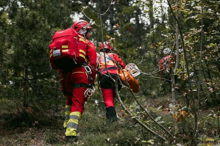 Obitelj iz Češke izgubila se na planini u BiH. "U strahu su, nemaju sklonište"