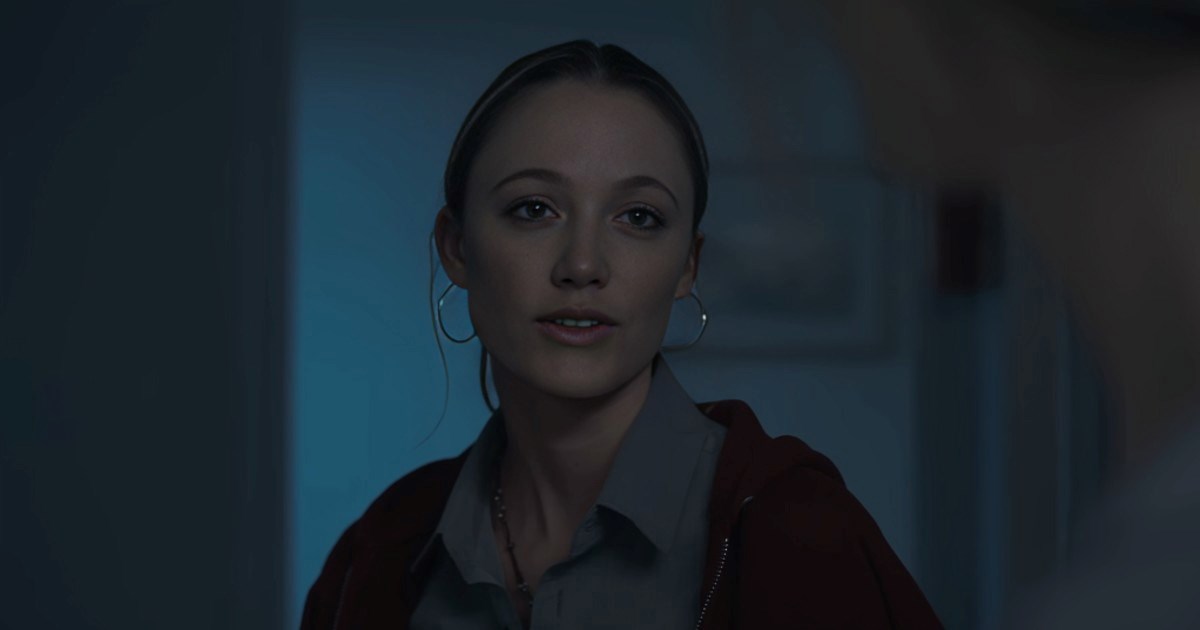 Maika Monroe je dadilja iz pakla u traileru za remake poznatog psihološkog trilera