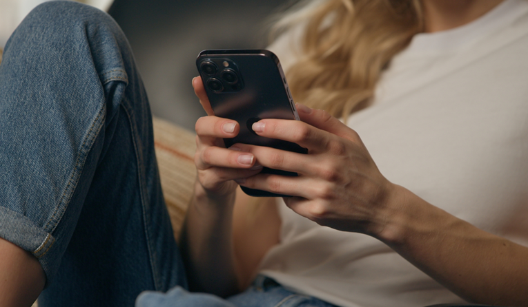 7 navika u dopisivanju koje otkrivaju narcisoidnu osobu, prema terapeutkinji