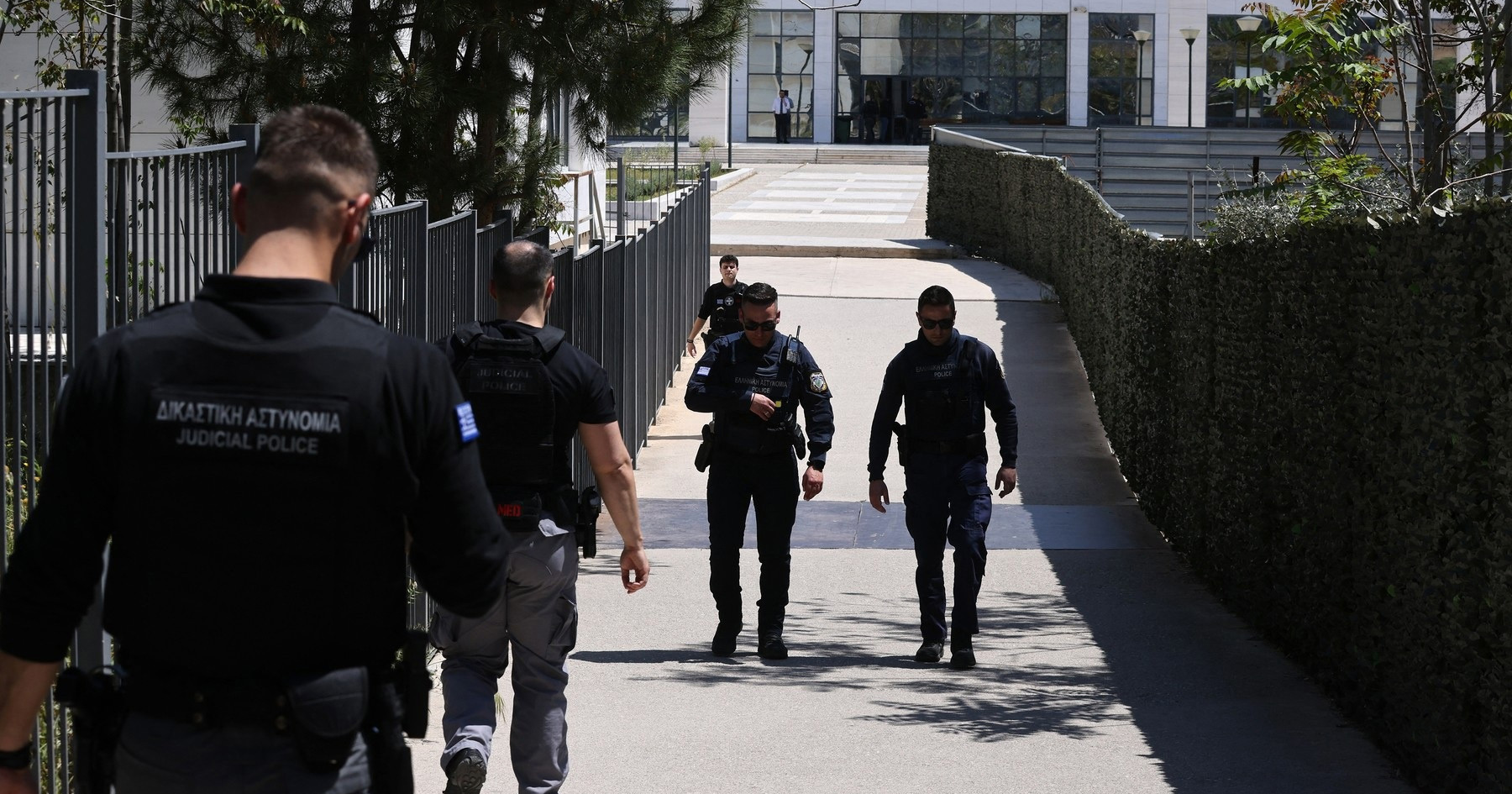 Pucnjava u Ateni. 89-godišnjak ranio nekoliko osoba na dvije lokacije