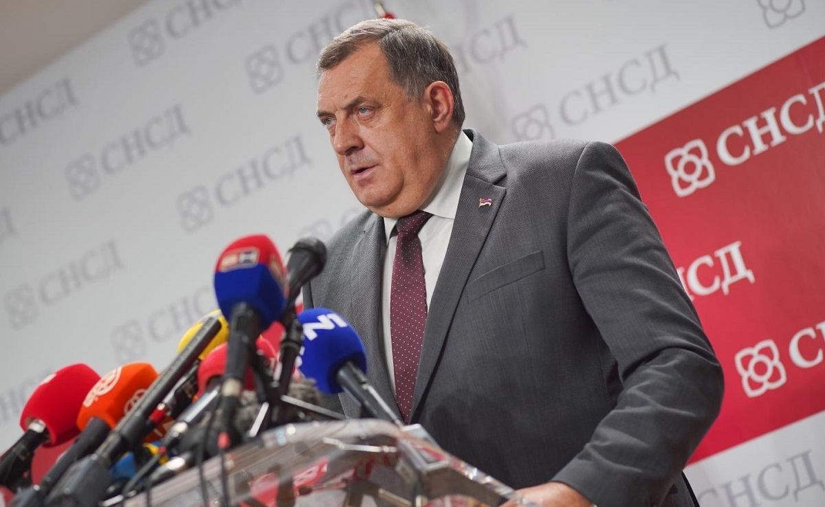 Dodik napravio novi skandal, psovao i vrijeđao oporbenog političara